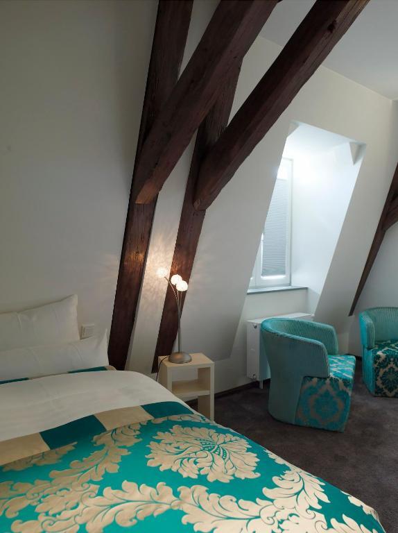 Schlosshotel Bergzaberner Hof Bad Bergzabern Phòng bức ảnh