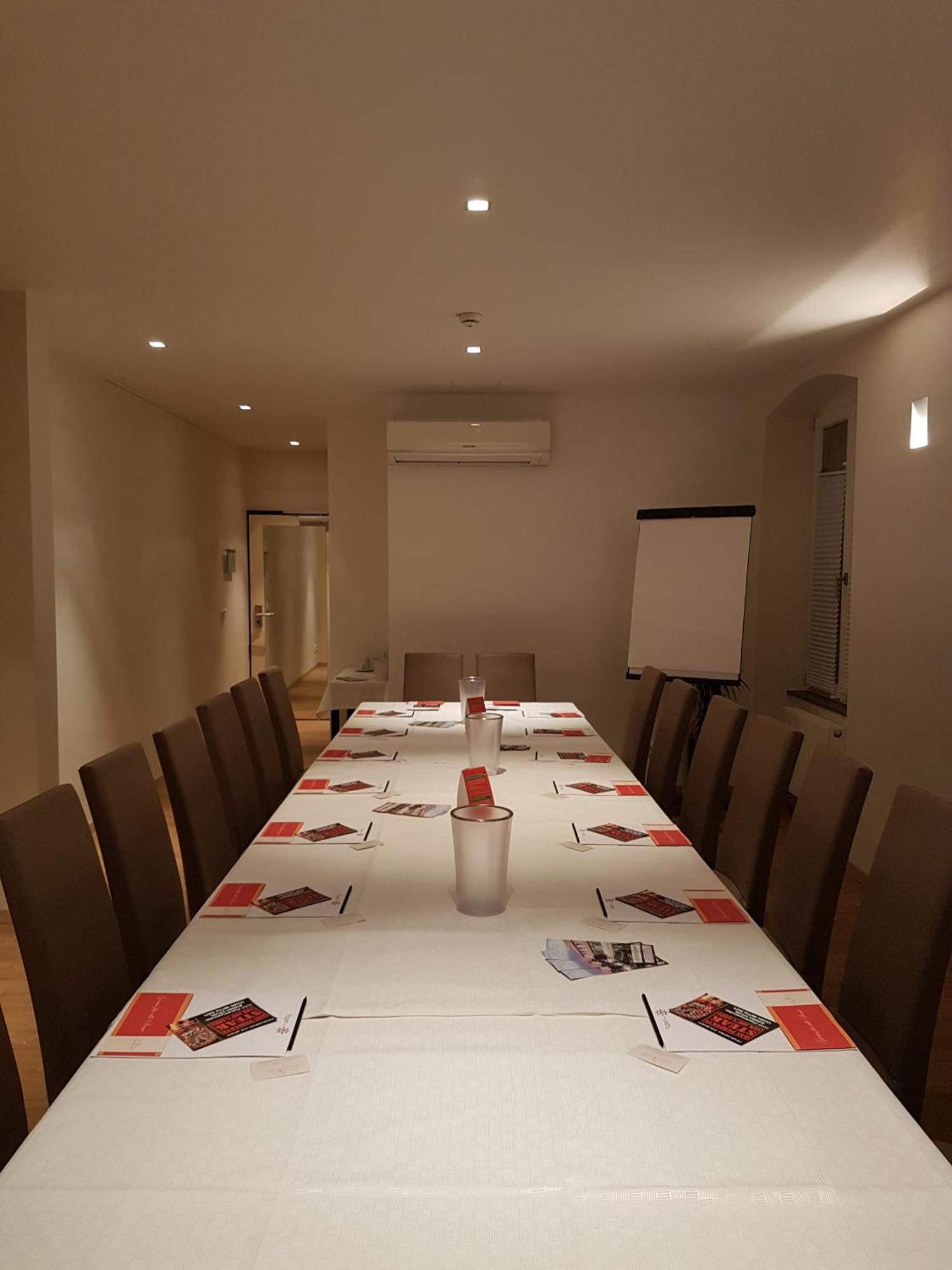 Schlosshotel Bergzaberner Hof Bad Bergzabern Ngoại thất bức ảnh